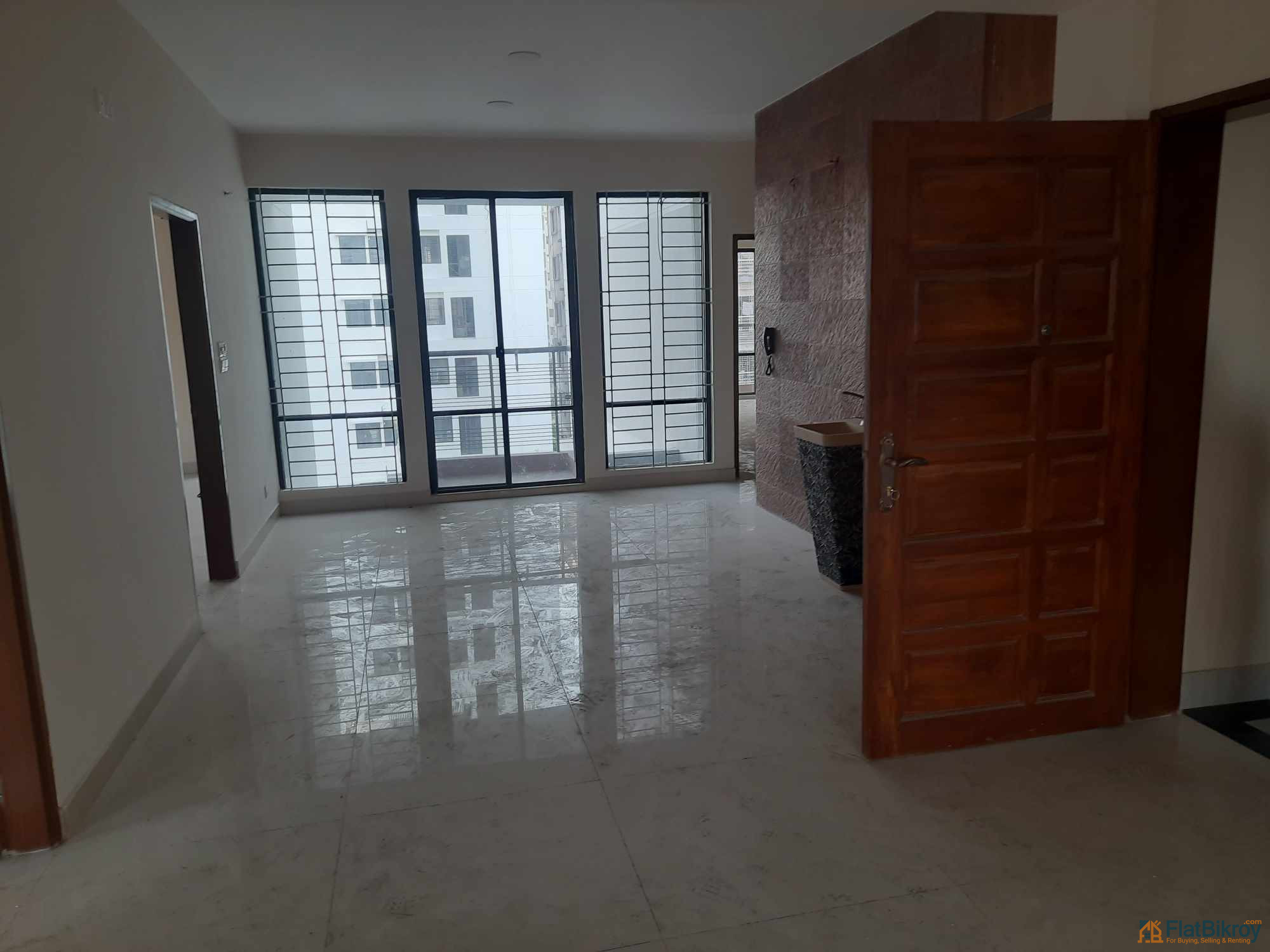 1950 sft flat for sale, Bashundhara j block
