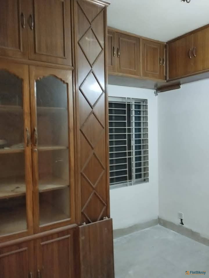 🏠 বনশ্রী ১২৯০ স্কয়ার ফিটের আধুনিক ডেকোরেশন করা আর্জেন্ট রেডি ফ্ল্যাট সেল হবে★
