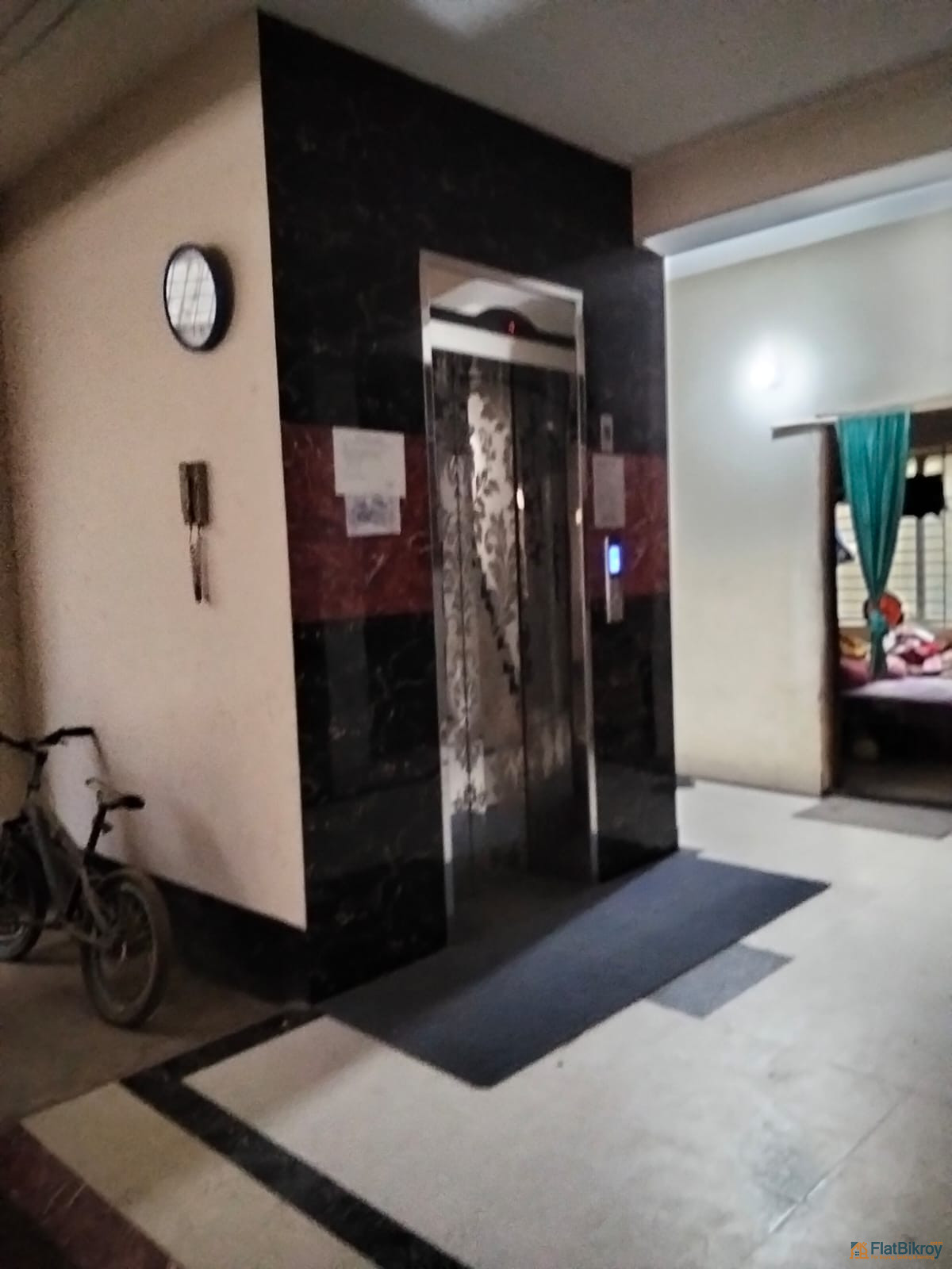 মাত্র ৩৬ লাখ টাকায়, ৮৩২ স্কয়ারফিট ফ্ল্যাট মধ্যবাড্ডা স্বাধীনতা স্বরনী।