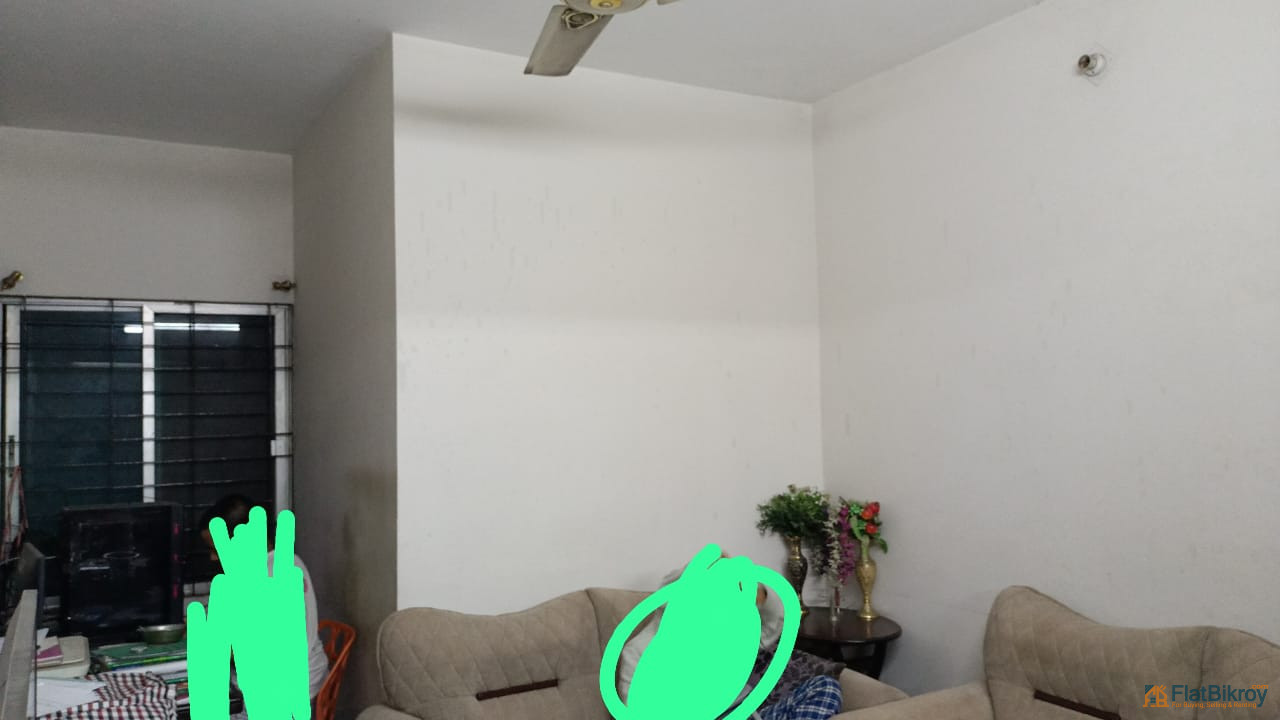 Urgent Sale! Spacious 1205 sqft apartment located at Chairmangoli, Mogbazar