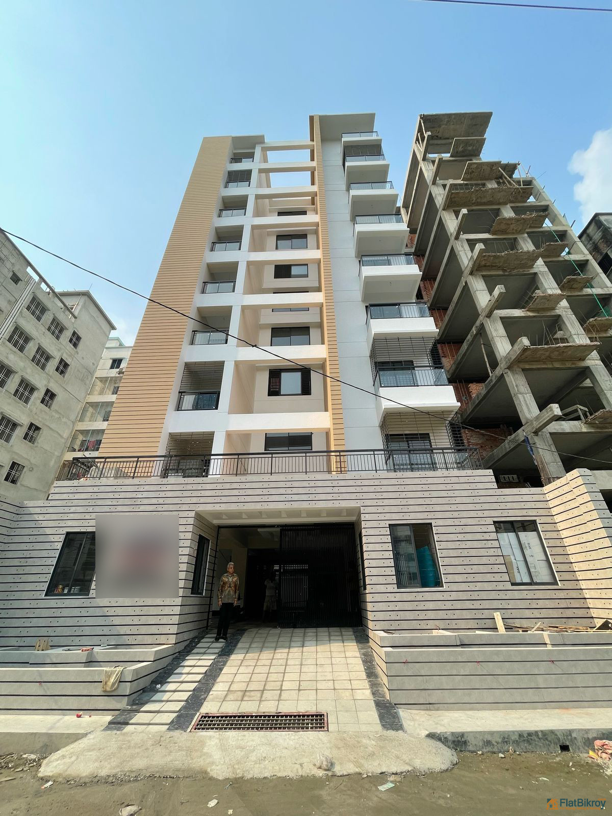 বসুন্ধরা G ব্লকে লাক্সারিয়াস রেডি ফ্ল্যাট বিক্রয় – ১৮২০ স্কয়ারফুট !